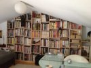 Mezzanine avec bibliothèque